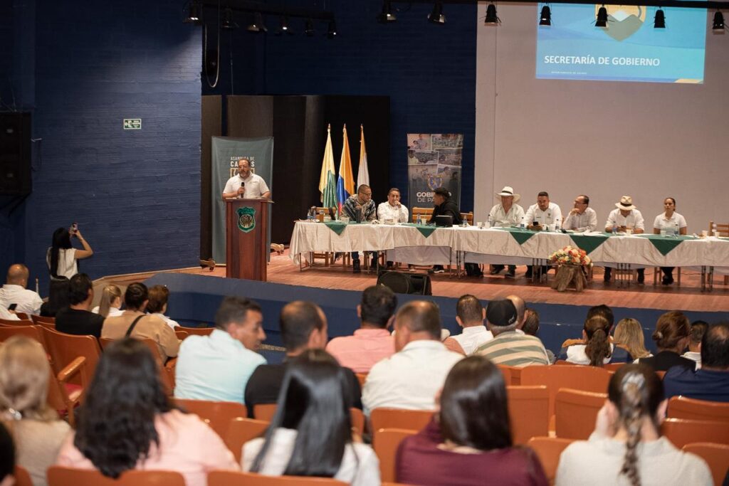 ASAMBLEA_EN_PACORA2.jpeg