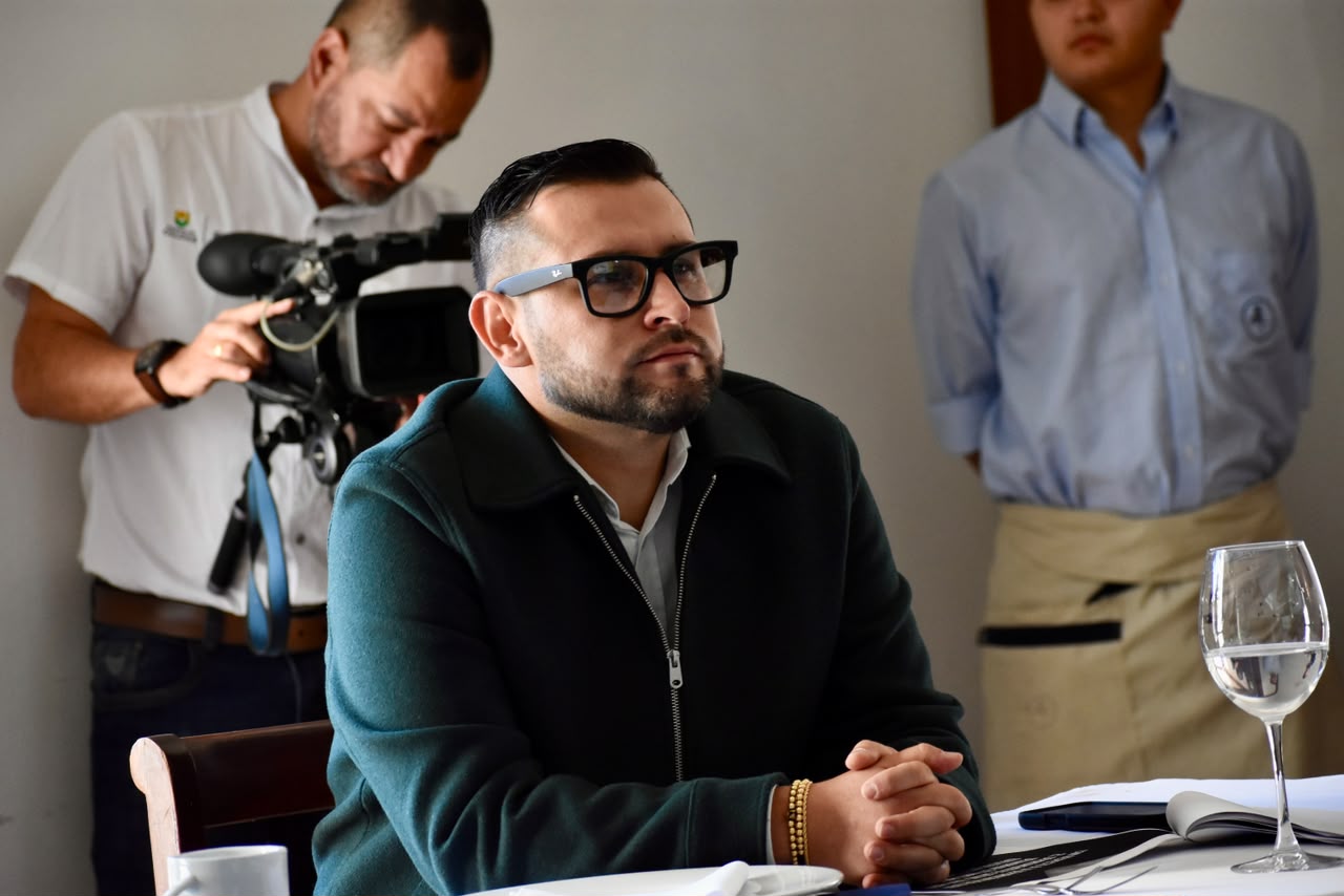 RUEDA_DE_PRENSA_PASIVO_PENSIONAL_4.jpeg